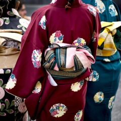 結婚式のお呼ばれ着物はどう選ぶ？マナーを抑えたポイントを紹介